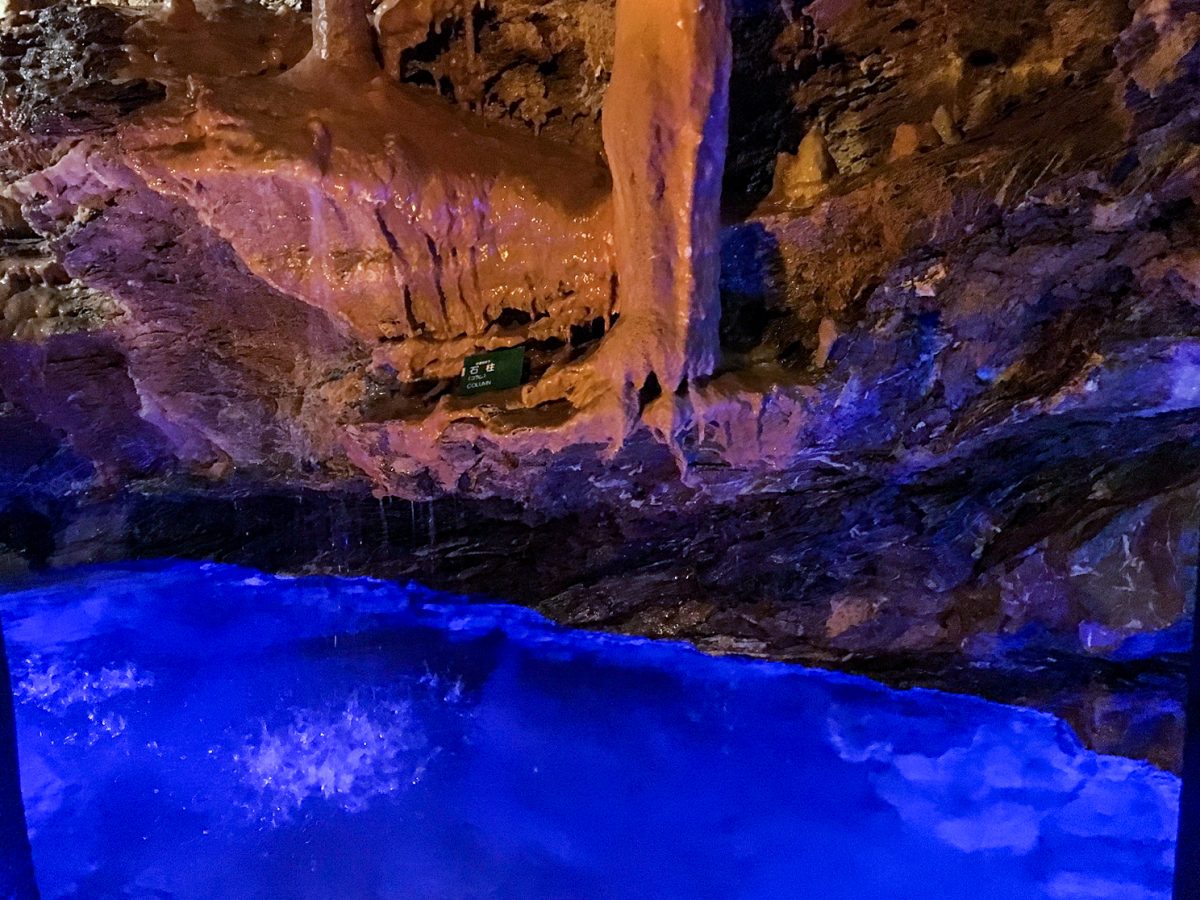 この夏の避暑なら浜松「竜ヶ岩洞」へ！ 神秘の鍾乳洞世界を探検しよう！
